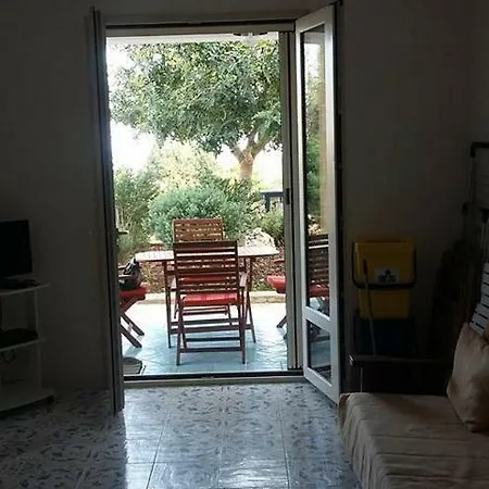 Dom wakacyjny Villetta Castro Marina